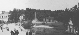 1975