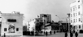 1975